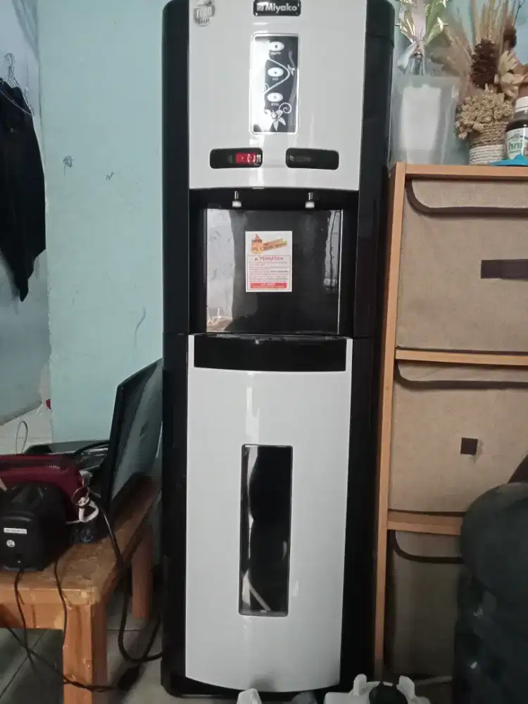 Dispenser Miyako Galon Bawah