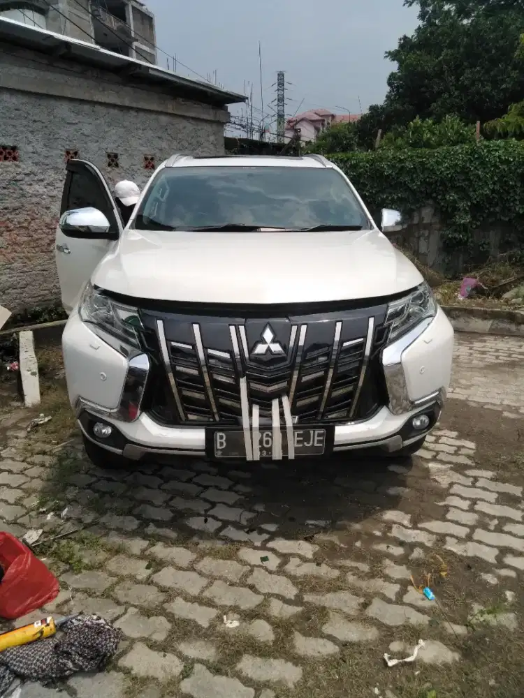 grill Pajero model Alphard SM pasang dtmpt anda