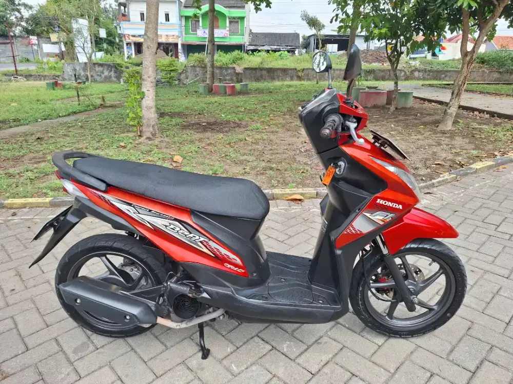 Beat 2014 pajak full setahun bisa cash/kredit syariah  TERMURAH