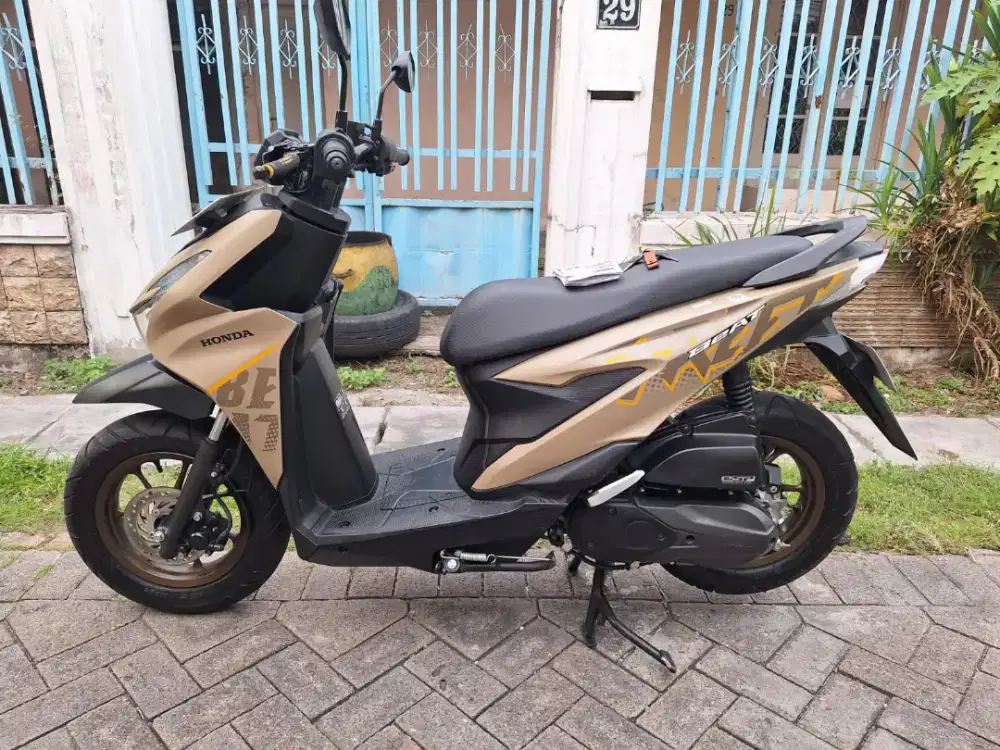 Jual beat street 2024 plat w sda kondisi istimewa siap pakai