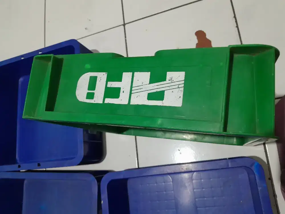 Box susun tebal