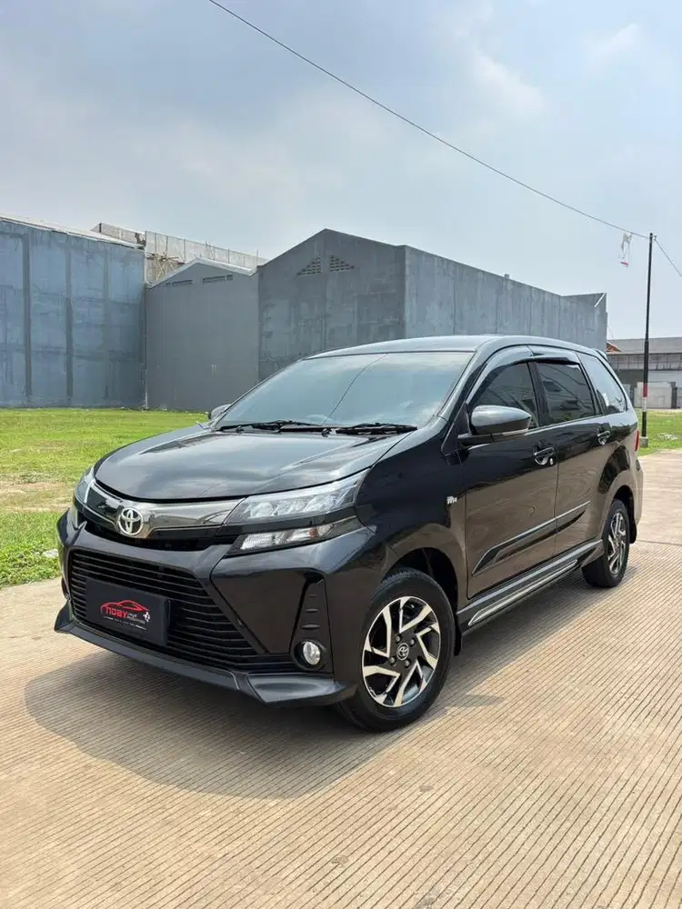 Toyota Avanza Veloz 1.5 2021 Automatic ( Hitam Metalik )