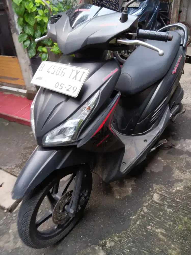 Honda Vario LED 110cc Mesin Bagus Body Bagus