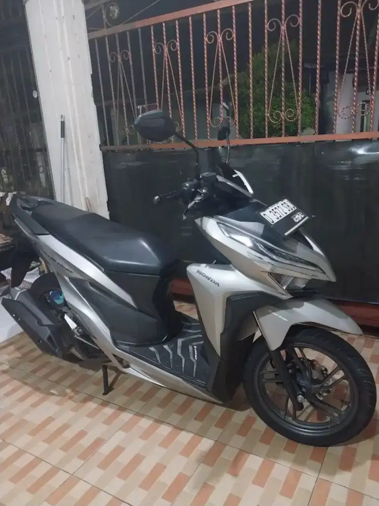 NEW VARIO 150 2019 ANTIK KEYLESS