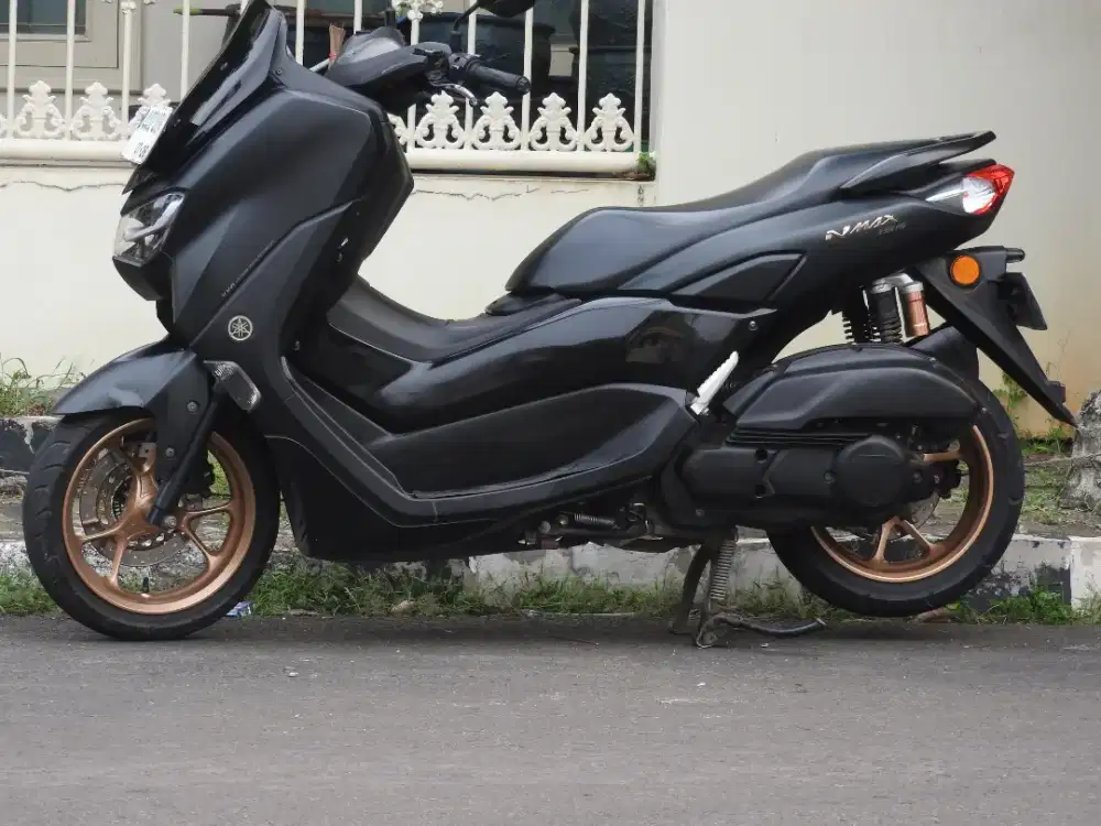 yamaha nmax  black siap pakai