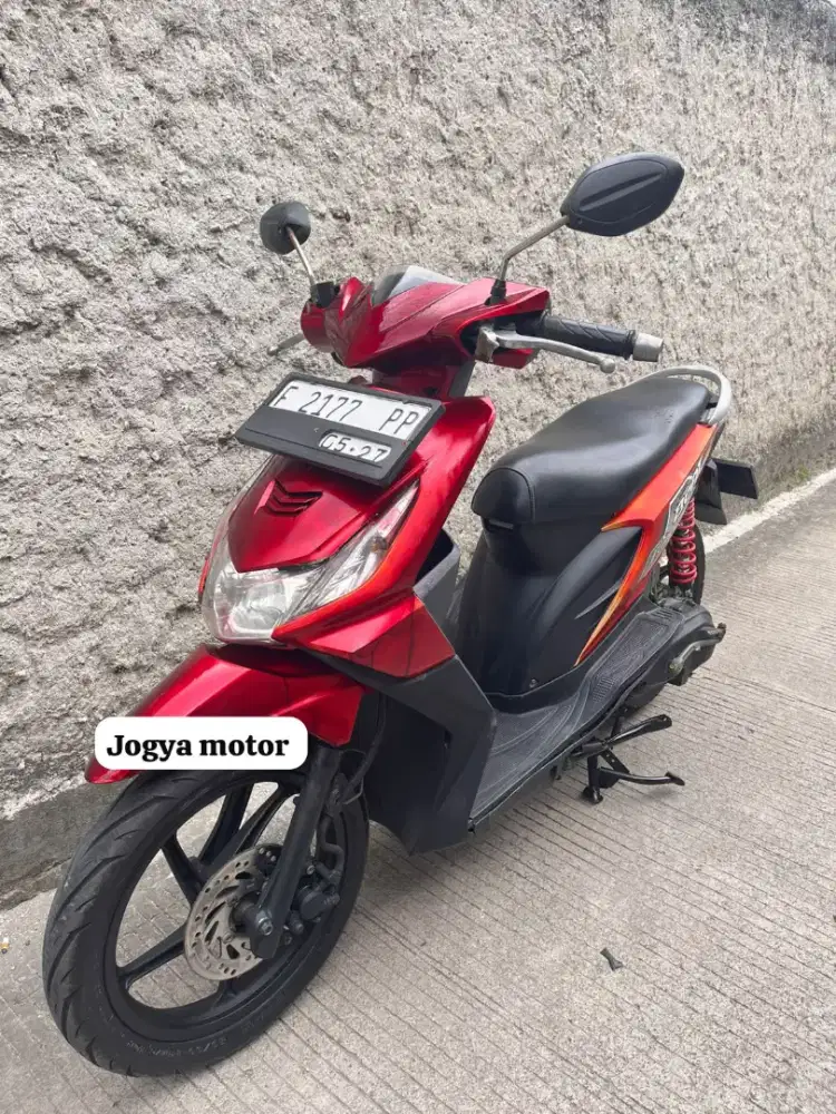 [ ban d/b layak ] honda beat karbu th 2012