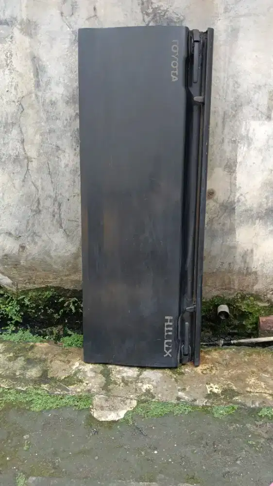 Pintu bak hilix