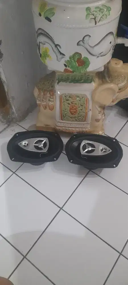 Speaker oval Kicker 3 way made in USA
