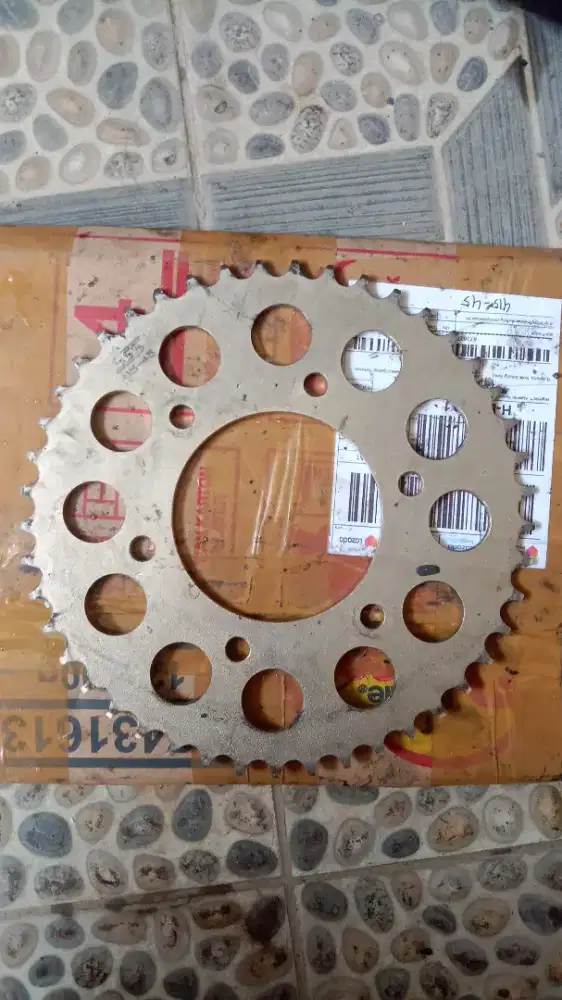 Gear belakang UK 45 415 baud 6