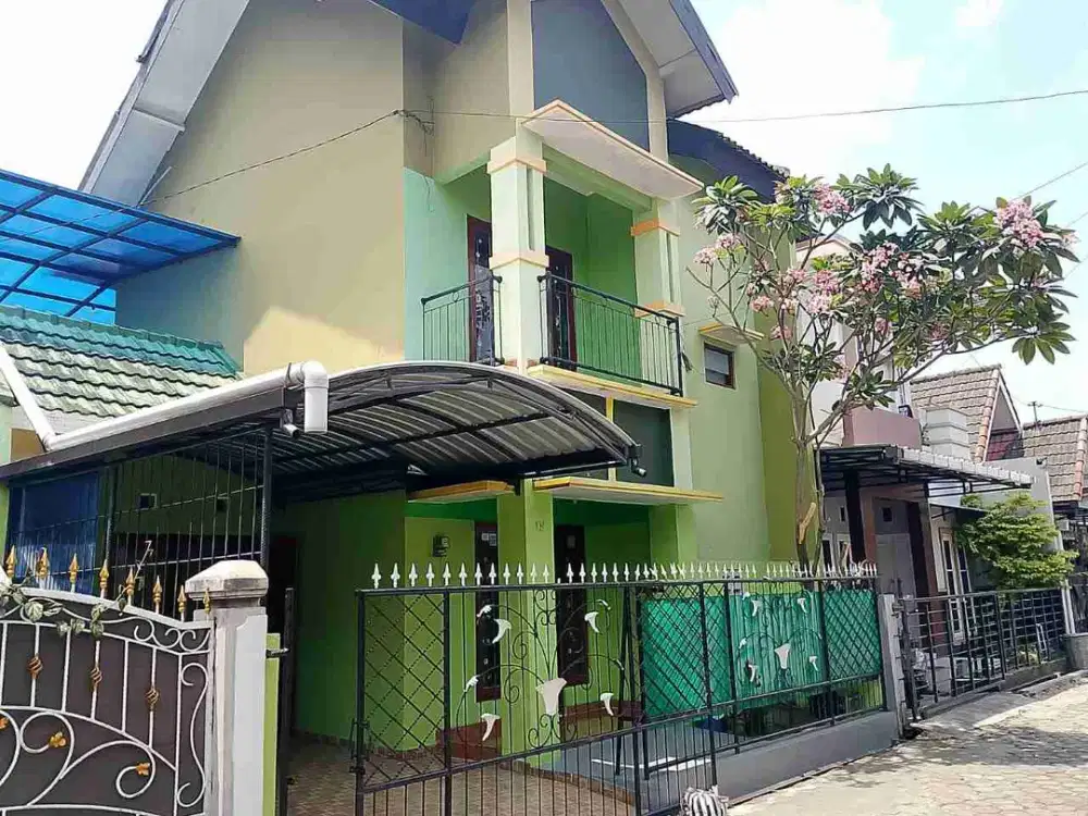 Di sewakan Rumah furnised dlm komplek perumahan dkt RS condongcatur