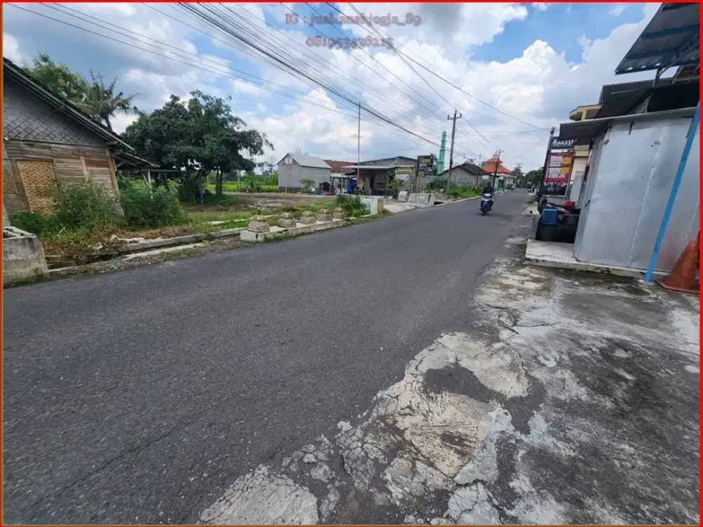 UTARA BUDI MULIA TAJEM TANAH BAGUS TEPI ASPAL