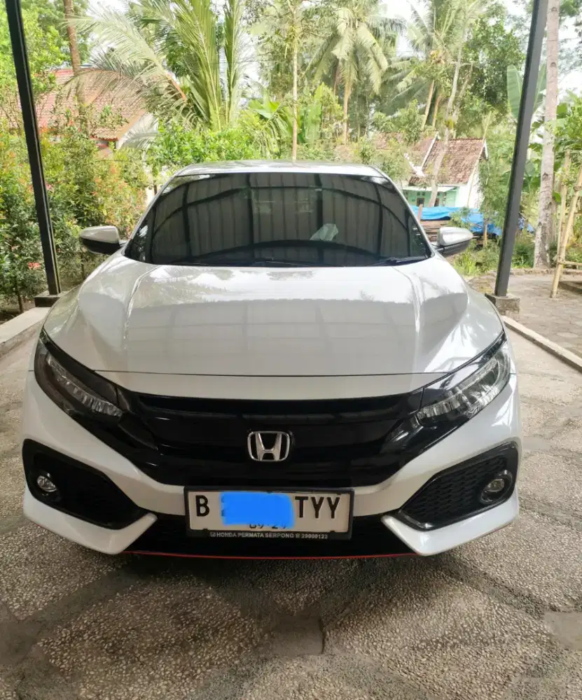Civic hatchback km 40rb