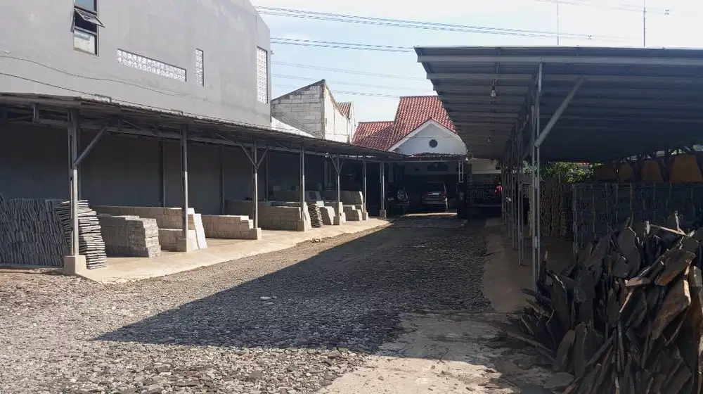 Jual Tanah plus Rumah Pinggir Jalan Nasional