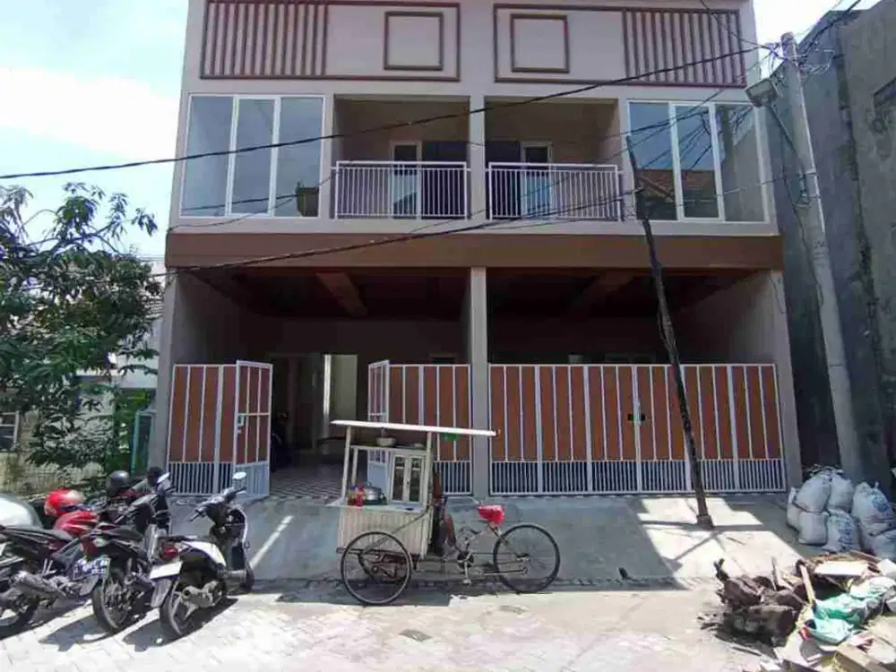 Dijual rumah baru 2 lantai babatan Pilang