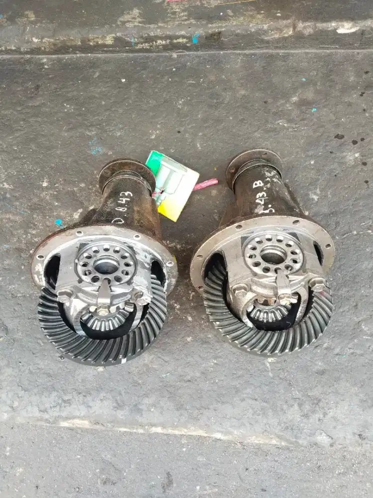Suzuki katana gardan depan & belakang gigi 8x43 bonggol. Kecil