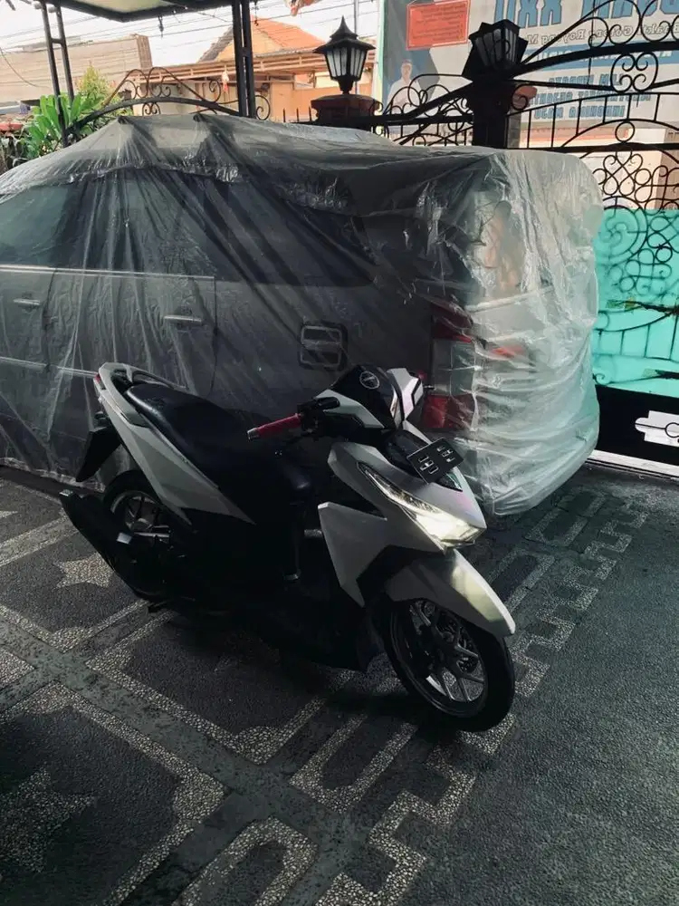 VARIO LED OLD 125 2015