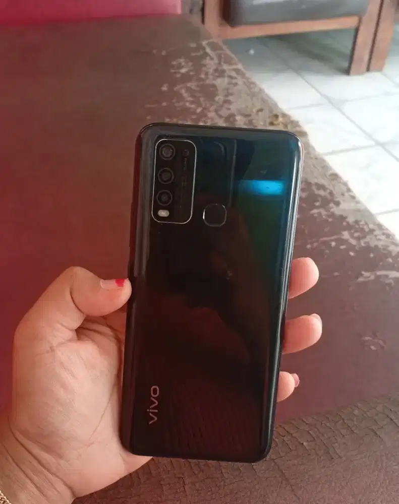 Vivo y30 ram 4/128 Ori nomines!.