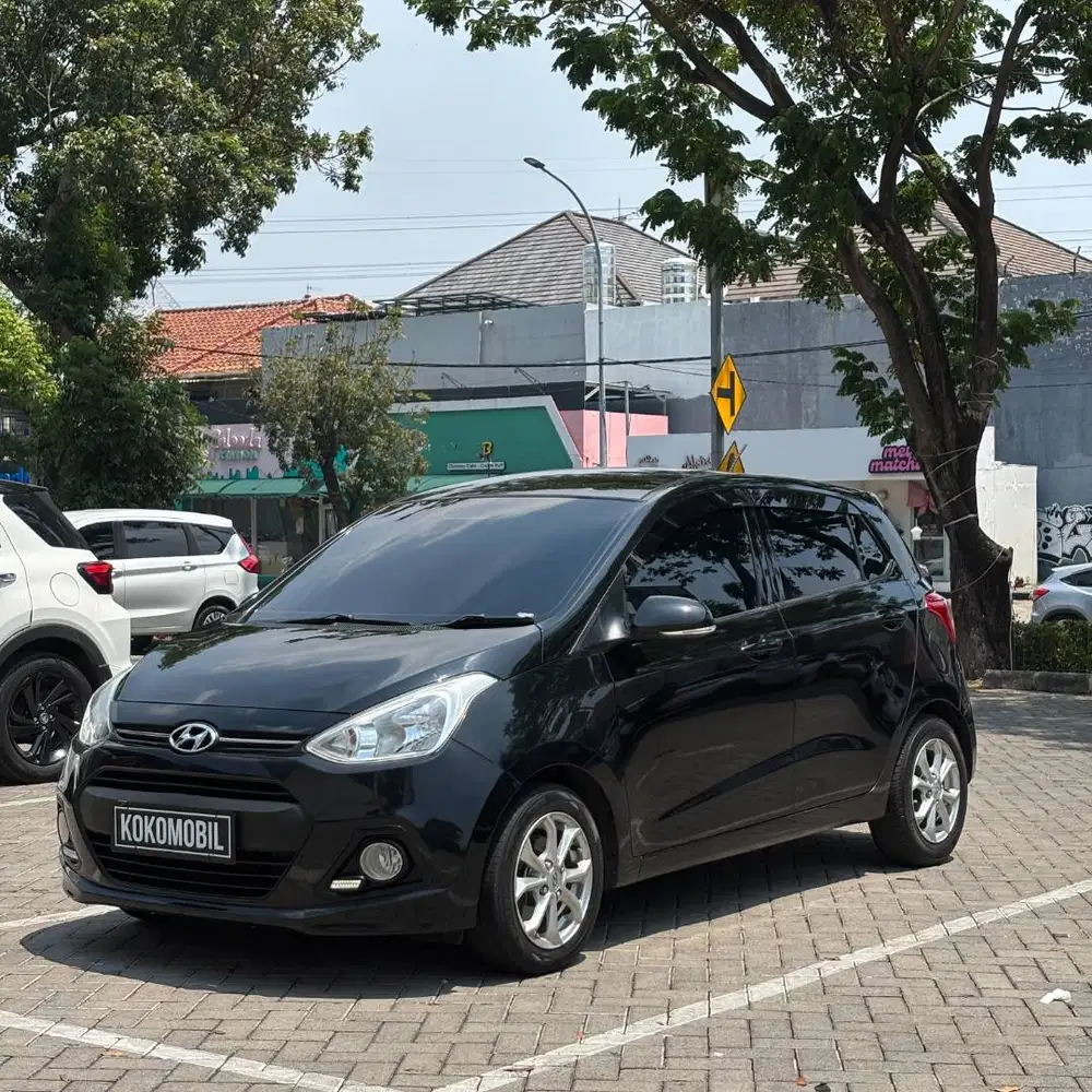 HYUNDAI I 10 1.2 AT 2014