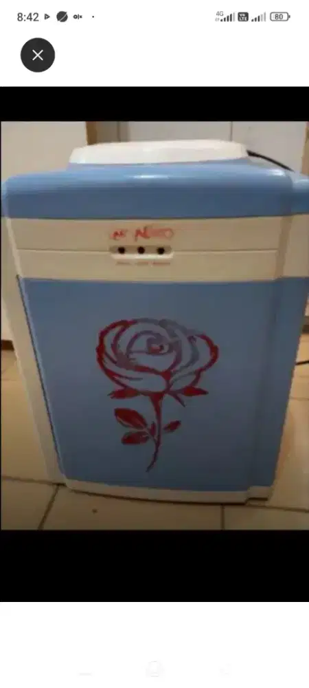 Dispenser meja Niko