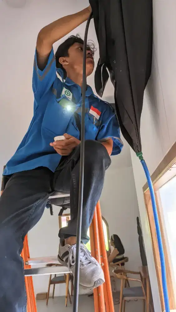 MELAYANI SERVICE DLL ELECTRONIC PANGGILAN YOGYAKARTA
