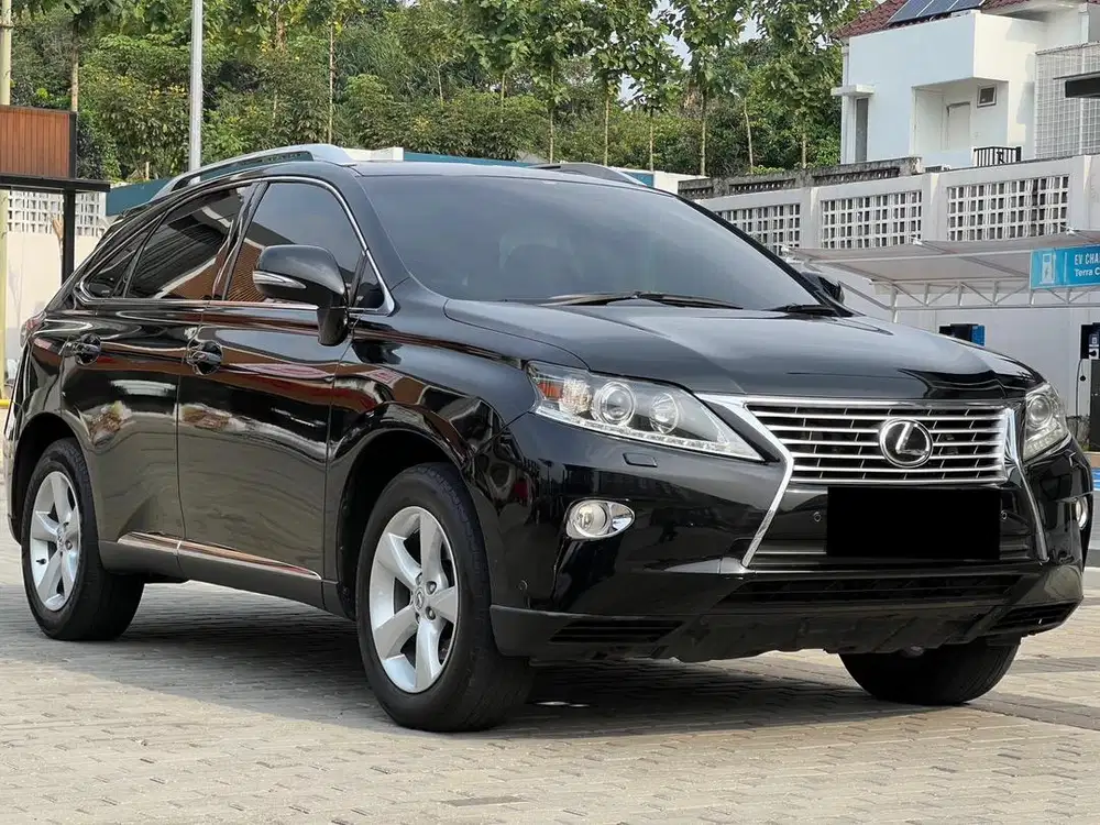 Dijual Lexus RX270 HK Matic 2013 terawat dan siap pakai