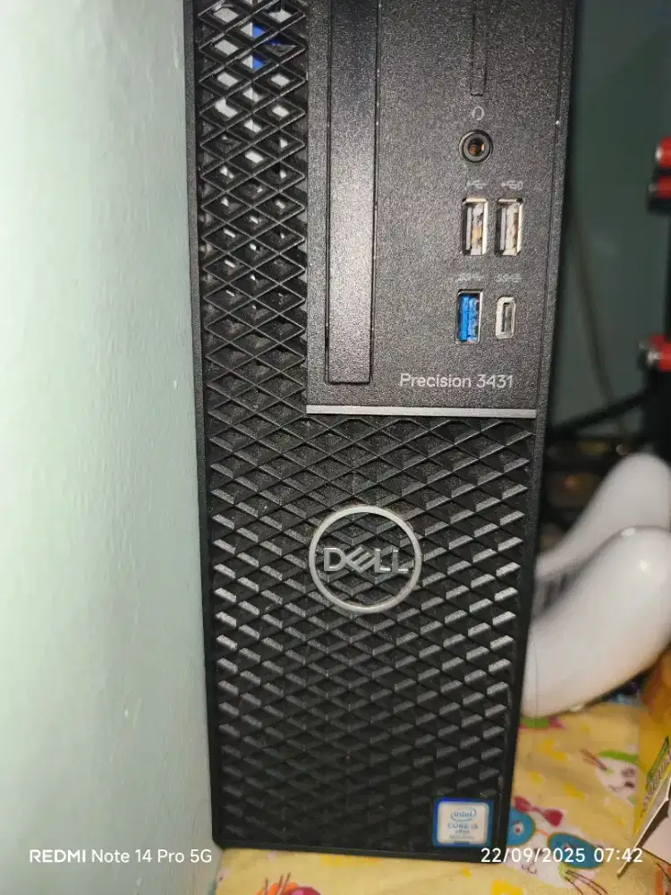 Komputer Dell mini tower precision 3431