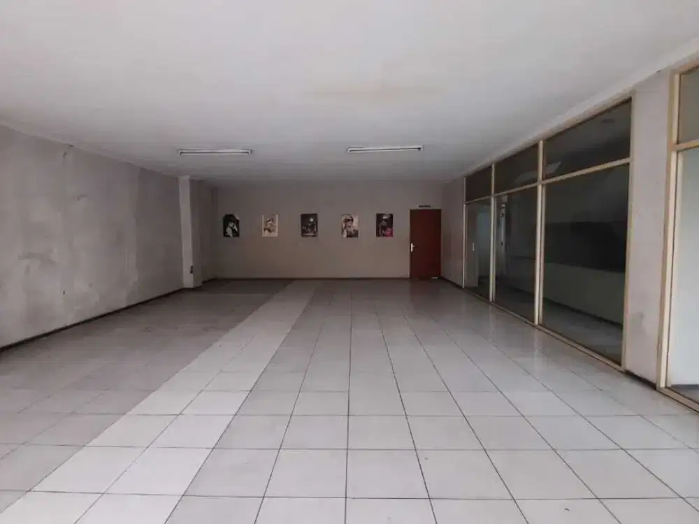 Disewakan Ruko Megah Mainroad Di Jl Sunda Bandung Kota