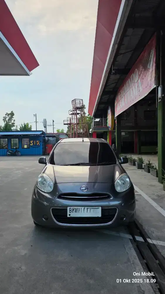 Nissa March ( Dp 25juta )