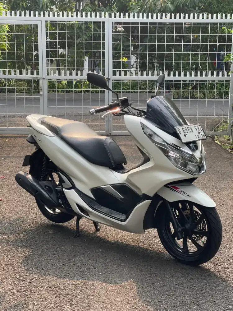 DP 2,9 Jutaan Honda PCX 150 ABS ISS ESP 2018