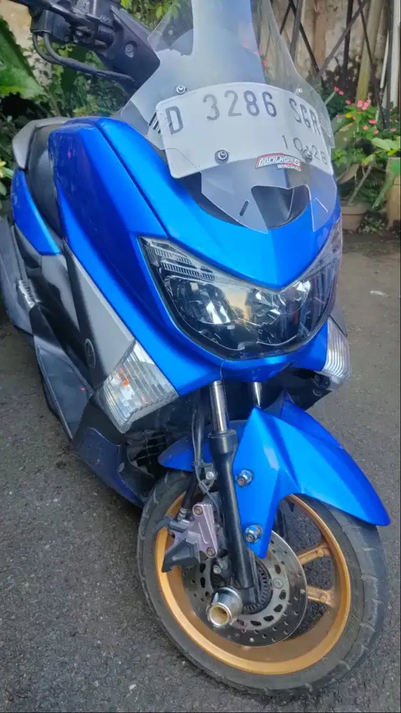 JUAL NMAX WARNA BIRU TAHUN 2018
