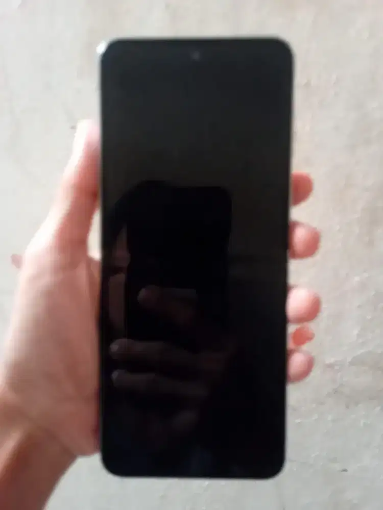 Samsung Z Flip 5 Lavender 8/256 Ex Sein