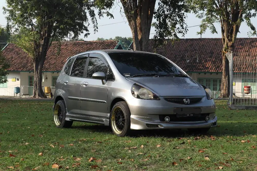 Dijual Honda Jazz IDSI matic tahun 2007 istimewa full acsessoris