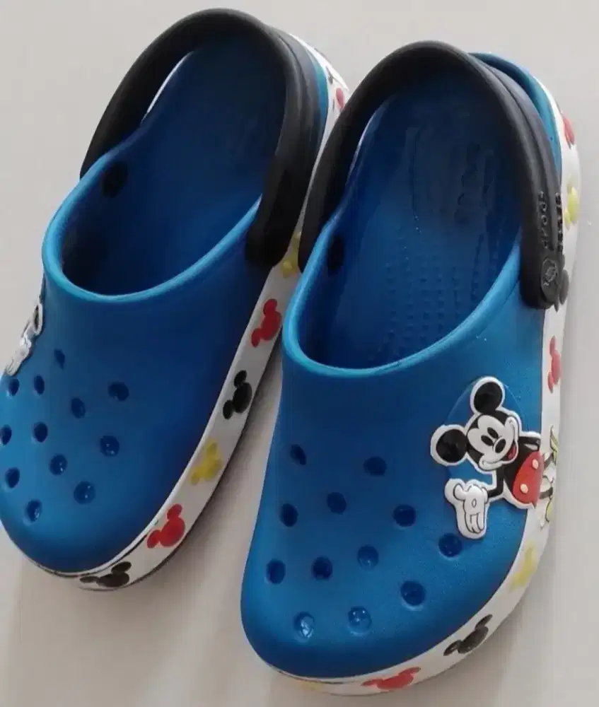 Sandal Crocs Anak Original