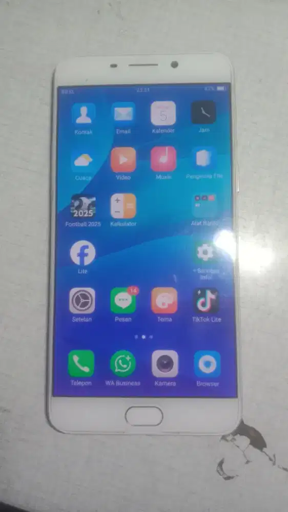 Oppo f1 plus 4/64 mulus siap pake