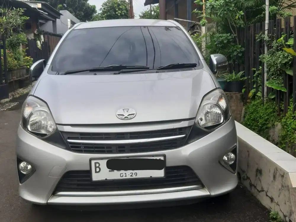 Mobil Bekas Toyota Agya Tahun 2014