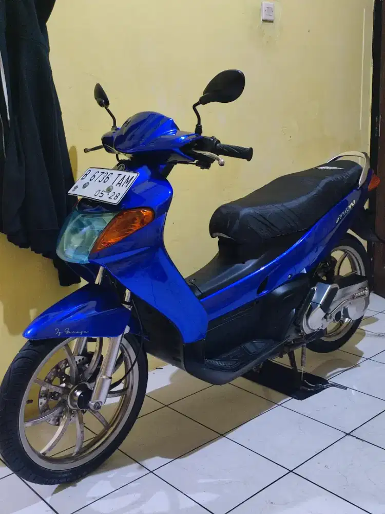Nouvo 2004 asli biru