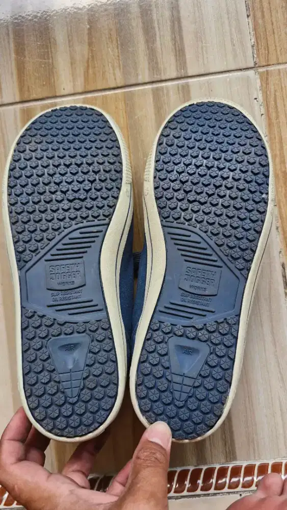 DIJUAL BEKAS ( BELUM PERNAH PAKAI ) SAFETY JOGGER OBELIX