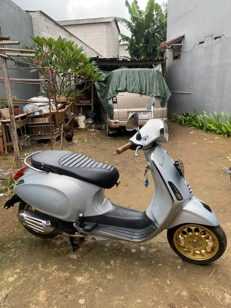 Jual motor vespa primavera