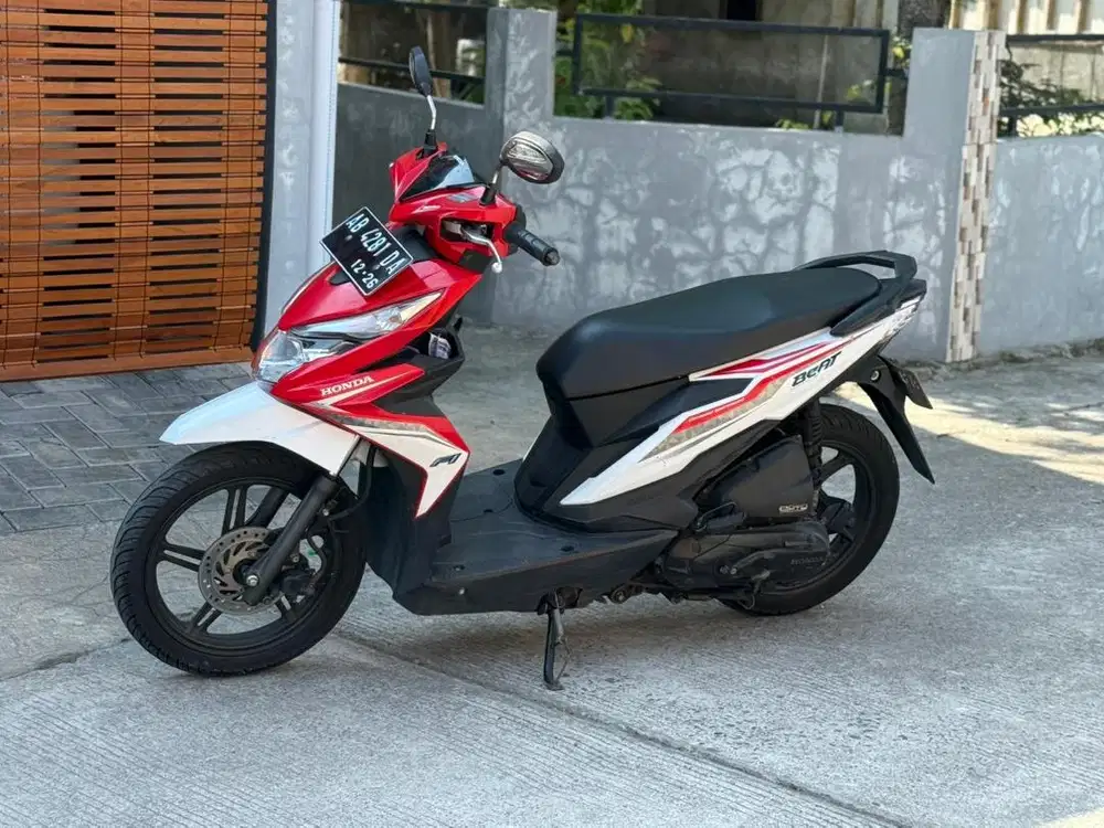 Honda beat 2017 plat ab iss km rendah