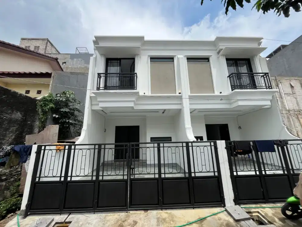 Dijual Rumah Mewah Harga Murah Dekat Stasiun Depok