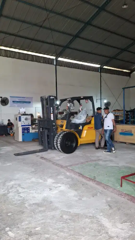 TCM Forklift 3 Ton Sampai 30 Ton