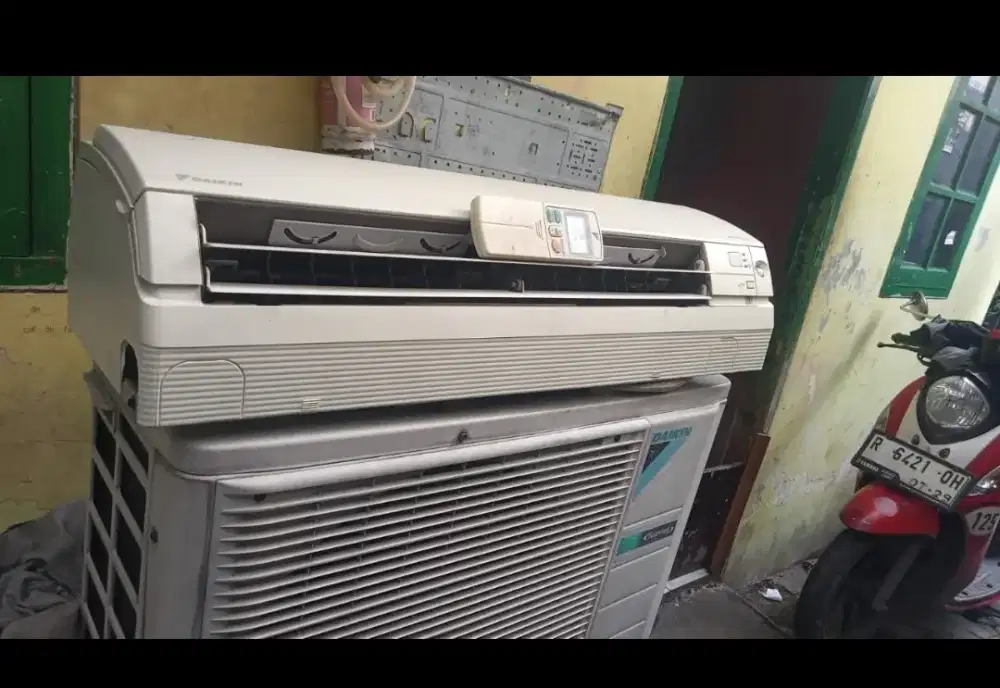 Jual ac daikin 1/2 pk