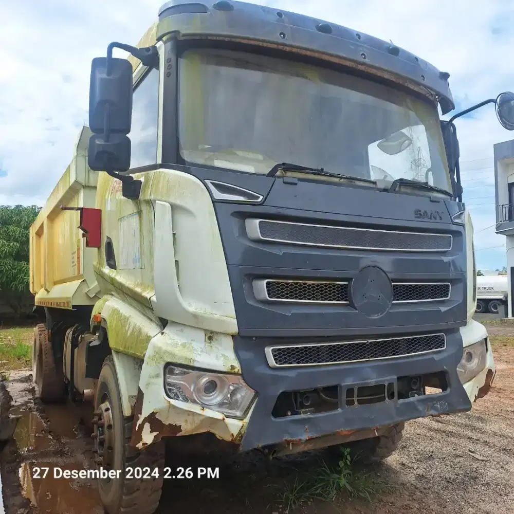 Dump truck Sany tahun 2022