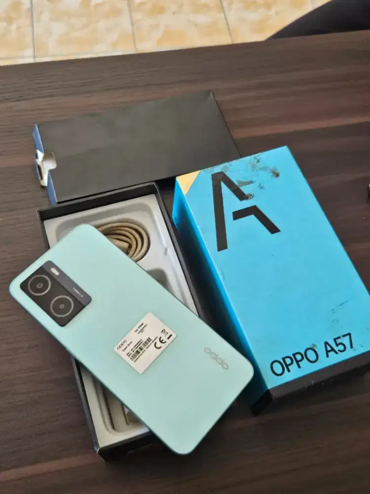 oppo a57 128/4 Gb