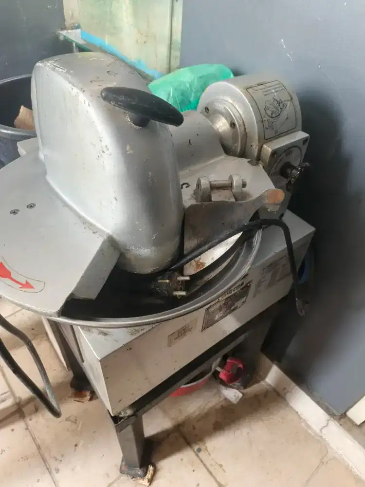 Mesin bakso dan mesin mie /jalangkote