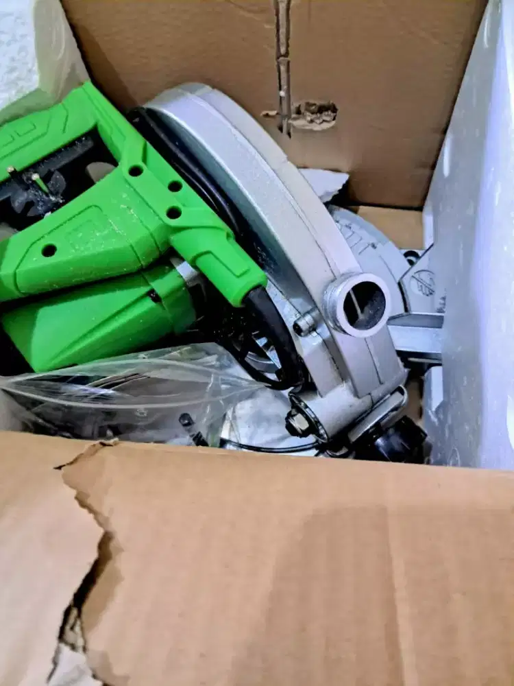 RYU RCO180 gergaji