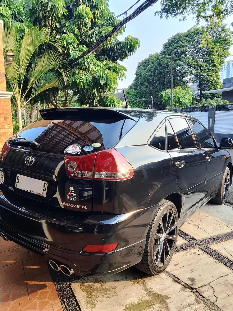Toyota Harrier 2011 Bensin