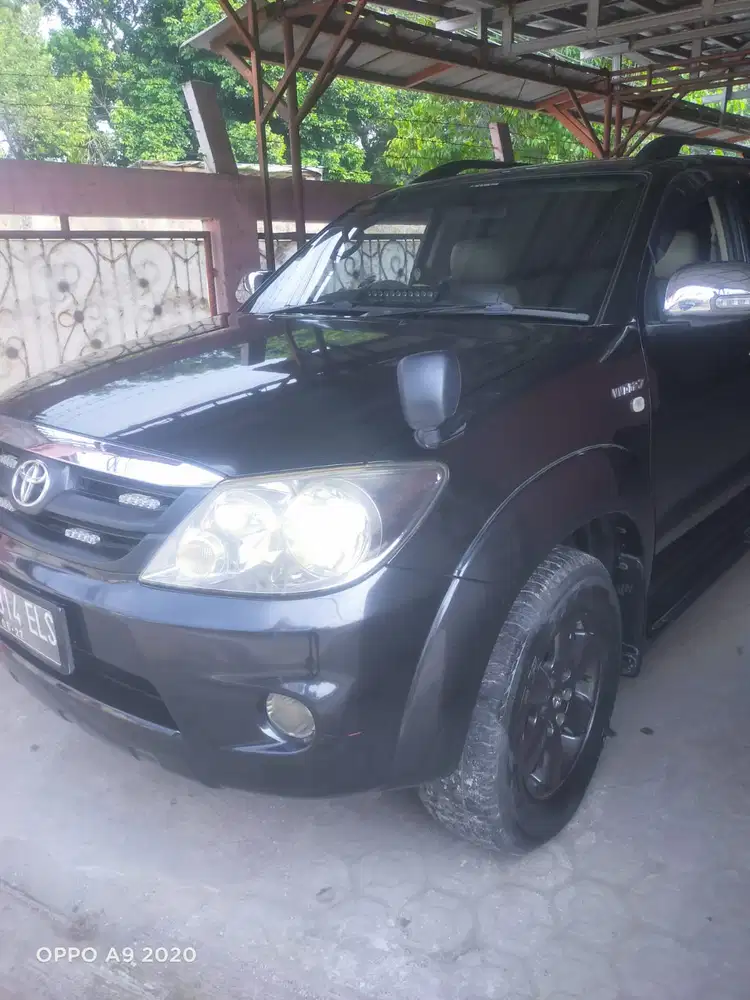 Toyota Fortuner 2007 Bensin