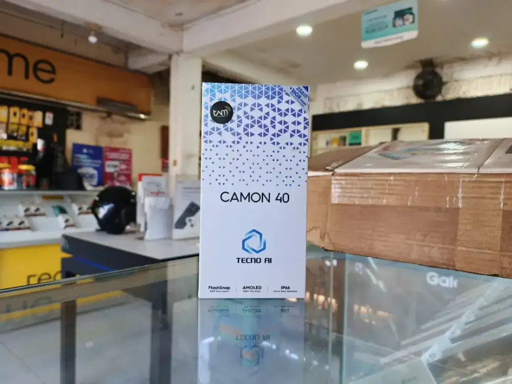 [ Fast respon WA ] Tecno Camon 40 8+8/256 Garansi resmi 15bln
