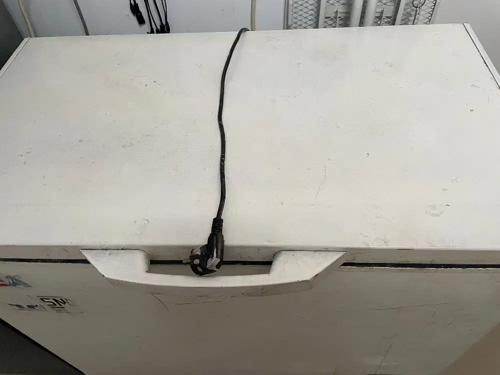 Freezer Box 200 liter